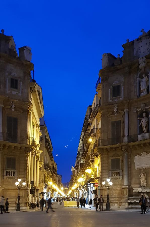 Hotel Regina Palermo Luaran gambar