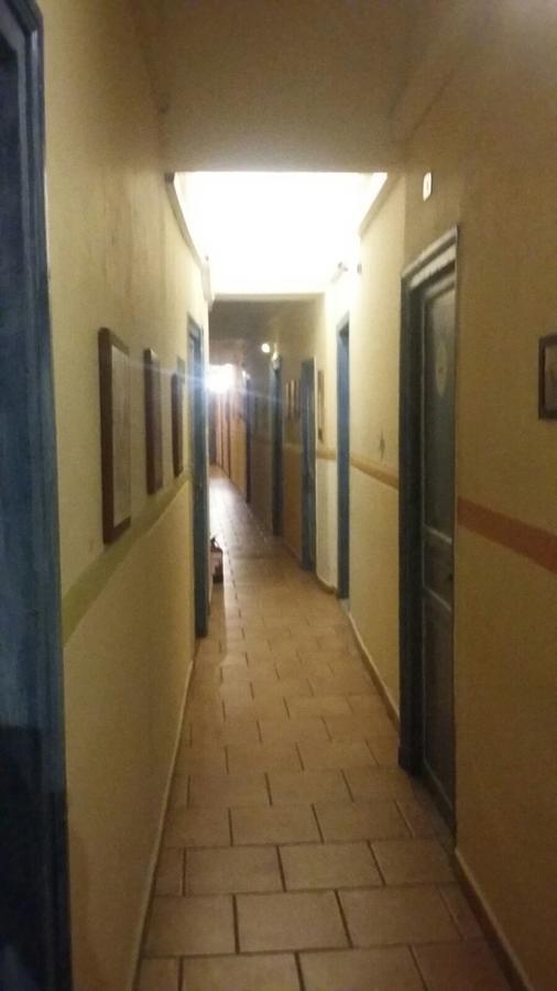 Hotel Regina Palermo Luaran gambar